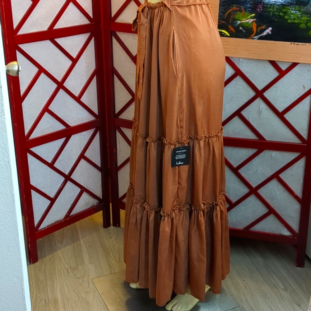 Lulus Cut out Maxi NWT - Picture 4 of 7